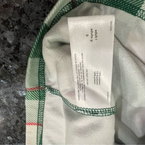 NWT CARTERS ADULT LARGE PLAID PAJAMAS - Picture 8 of 14